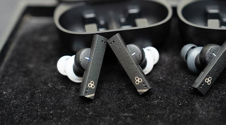 Final ZE8000MK2 True Wireless Earbuds True Wireless Earbuds final-ZE8000-mk2-TWS-earphones_14