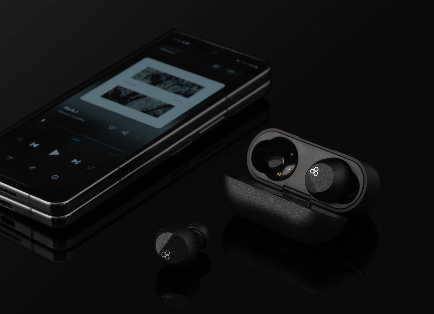 Final ZE3000 SV True Wireless ANC Earbuds