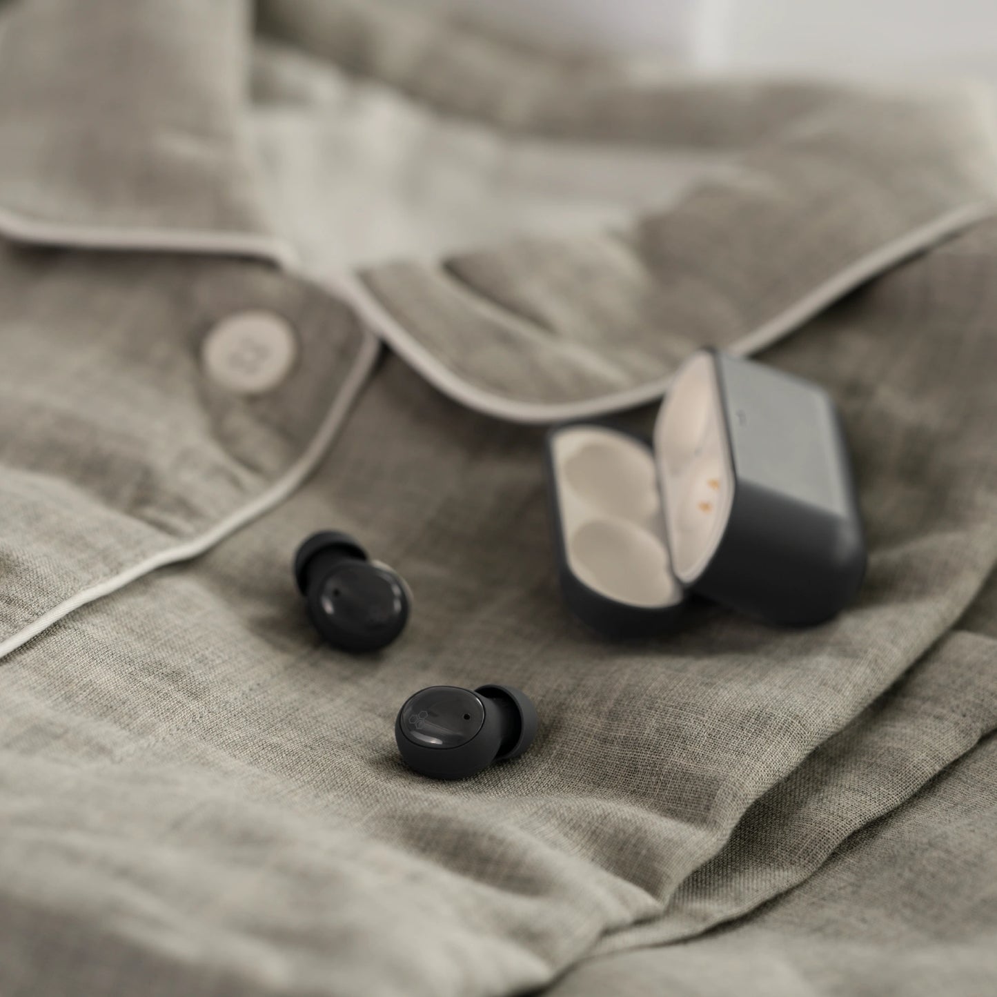 Final ZE500 ASMR True Wireless Earbuds | Standard Edition