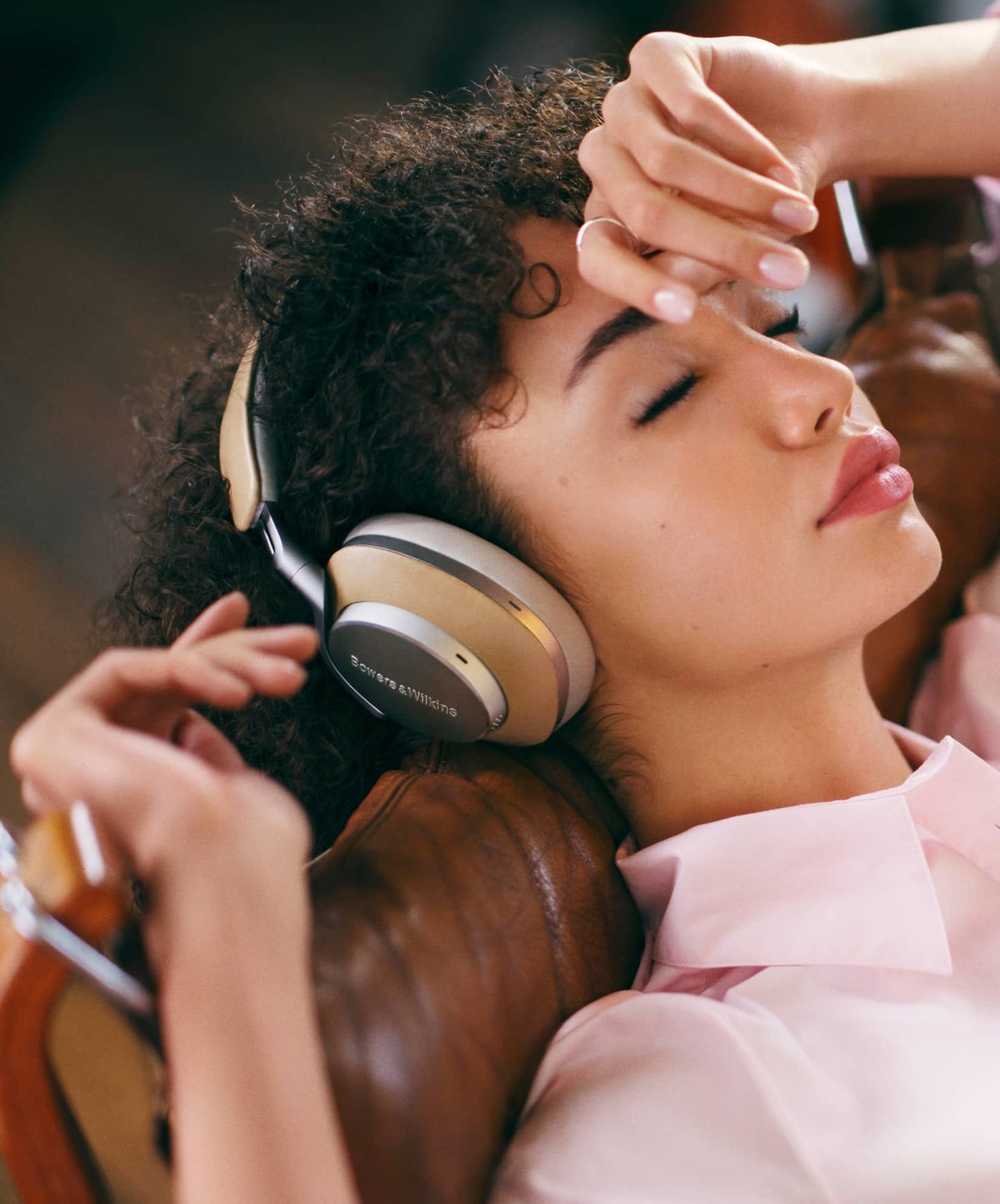 Bowers & Wilkins Px8 ANC Wireless Over-Ear Headphones Over-Ear Wireless Headphones B_W-PX8-ANC-Wireless-Headphones_1