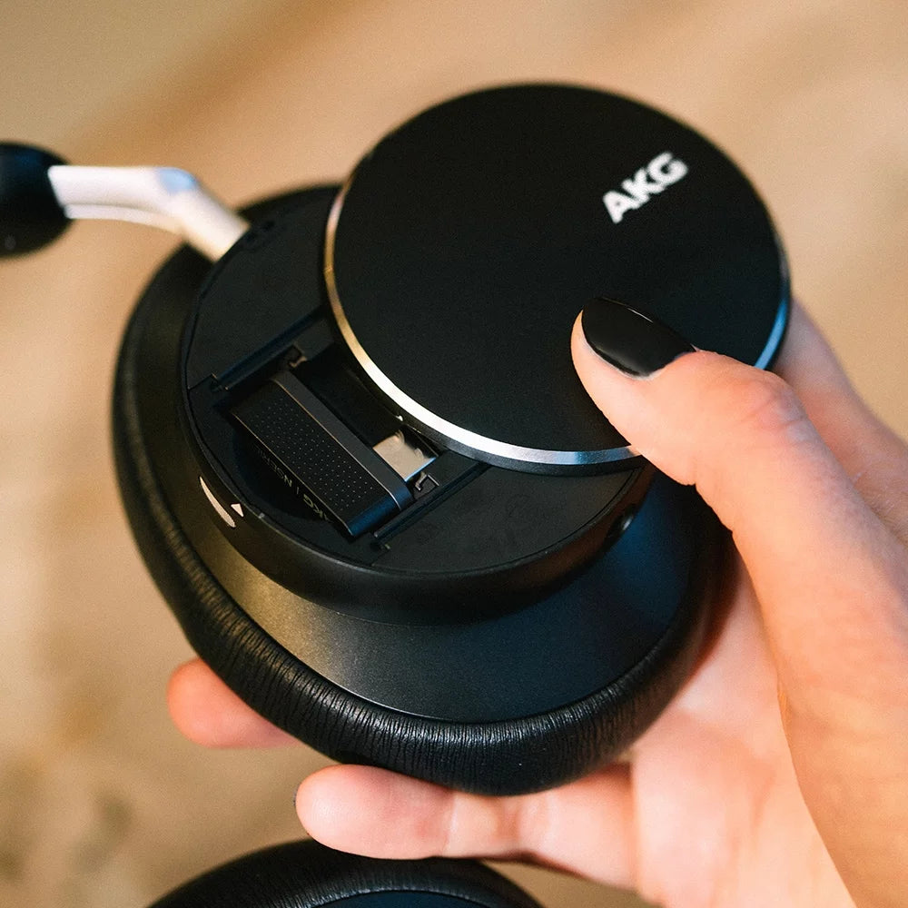 AKG N9 Hybrid ANC Wireless Over-Ear Headphones, 2.4G AKG N9 Hybrid ANC Wireless Over-Ear Headphones, 2.4G