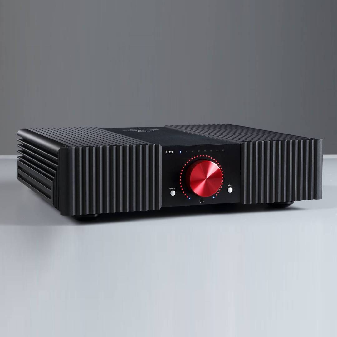 DA&T K-221 Integrated Amplifier