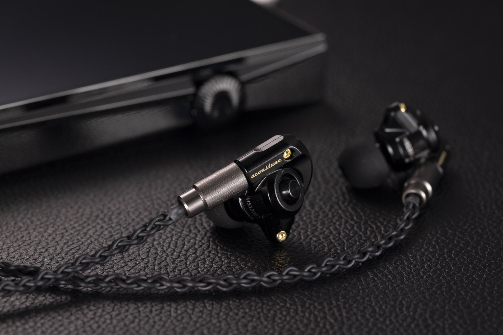Acoustune HS1300SS In-Ear Headphones - Black