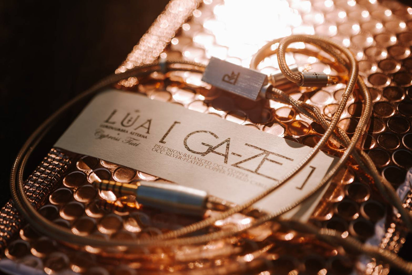 Rossi & Wing LUA Gaze Headphone Upgrade Cable | 4.4 mm (balanced) & CM 0.78 (2-PIN)