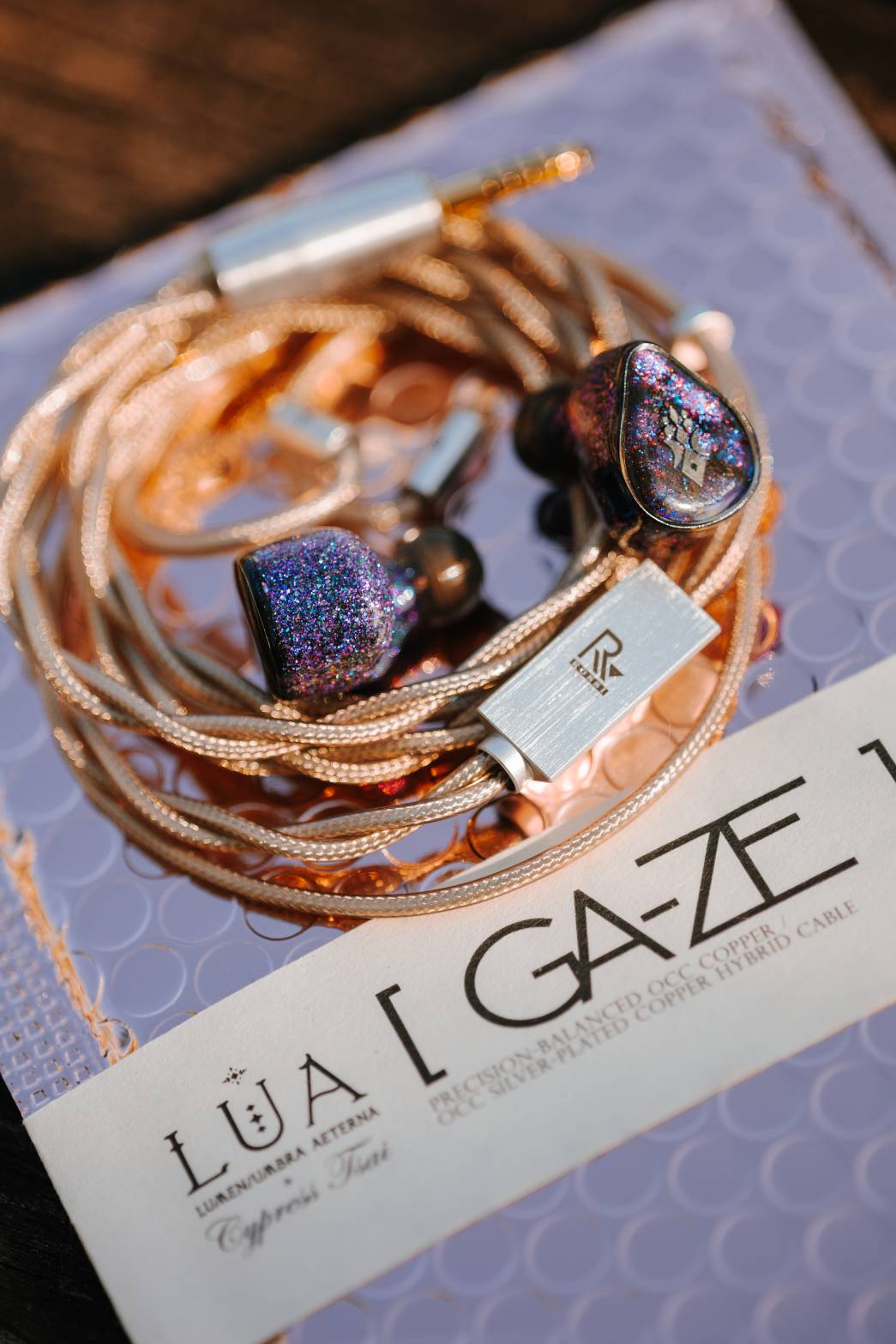 Rossi & Wing LUA Gaze Headphone Upgrade Cable | 4.4 mm (balanced) & CM 0.78 (2-PIN)