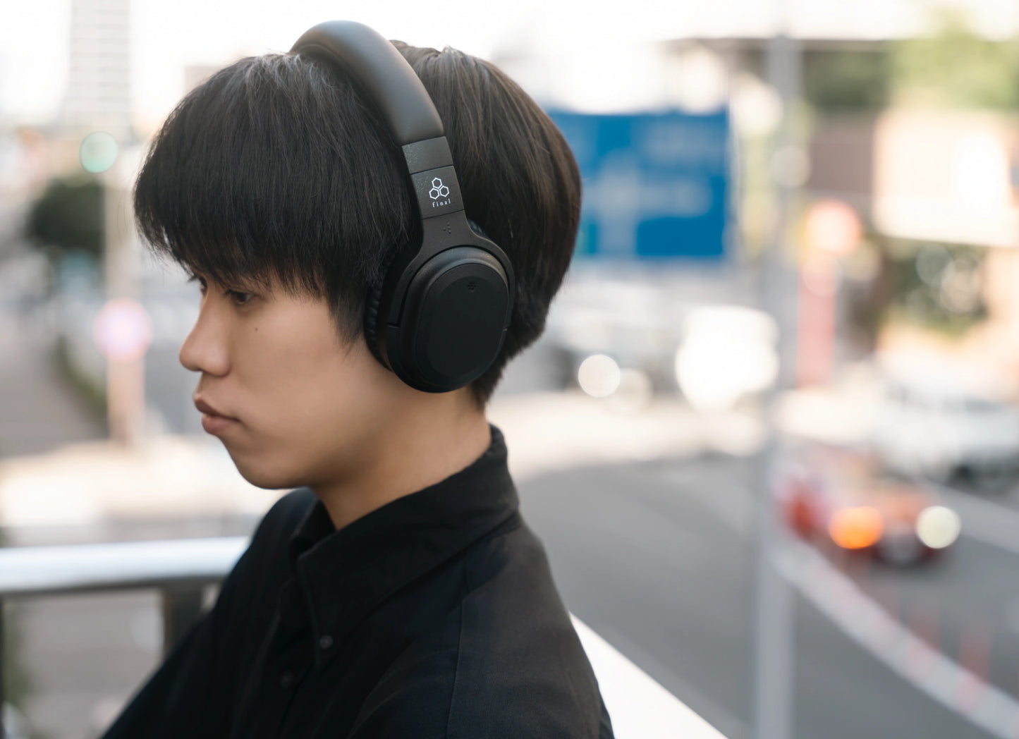 Final UX3000 SV Wireless Over-Ear Headphones with Hybrid ANC