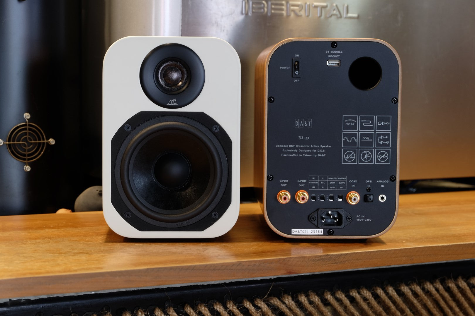 DA&T Xi-51 DSP Active Speaker (Pair) Active Speakers DA&T Active Audio Speakers