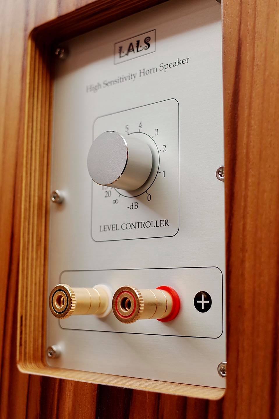 LALS Classical 12 EX Wooden Horn Bookshelf Speakers with Stands