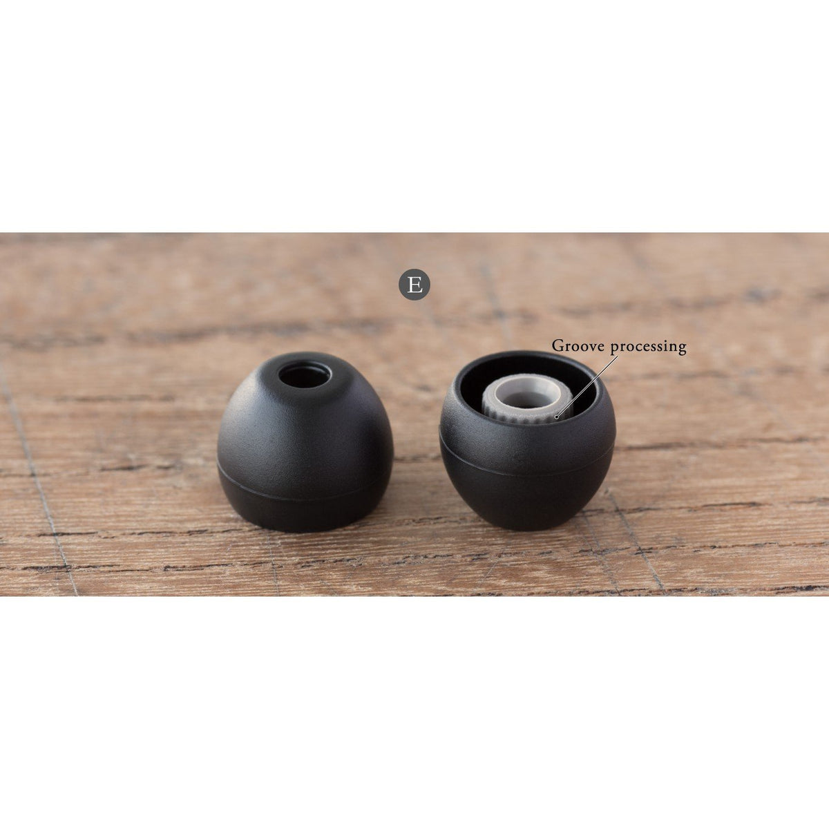Final Audio E1000C In-Ear Noise Isolating Earphones With Microphone Red Final Audio E1000C In-Ear Noise Isolating Earphones With Microphone Red